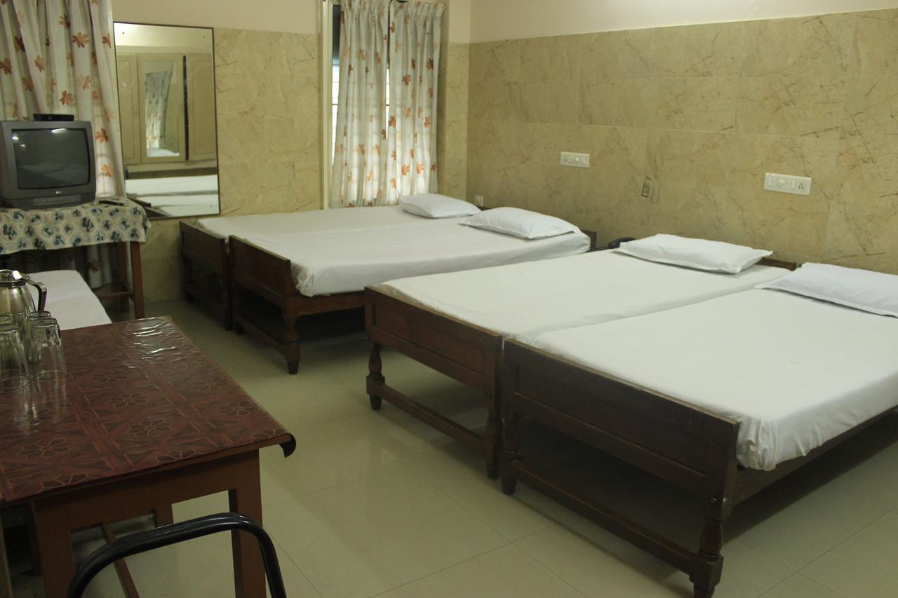 Hotel Sukhvas Thiruvananthapuram Eksteriør billede
