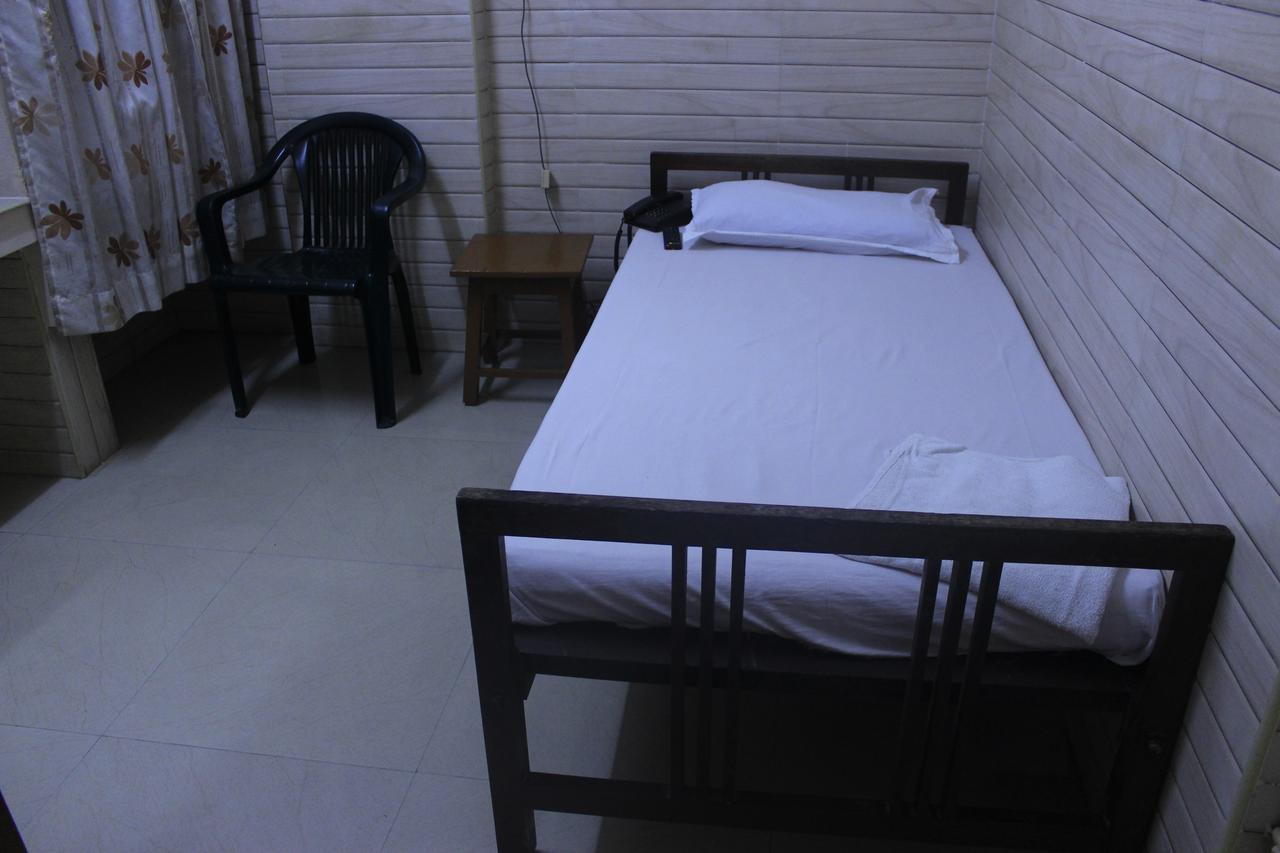 Hotel Sukhvas Thiruvananthapuram Eksteriør billede